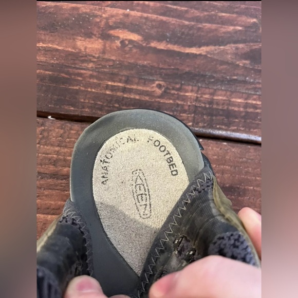 KEEN EvoFit Women’s Sandals Gray Paloma One Sport Size 8.5 Hiking Shoes Outdoor - Picture 9 of 9
